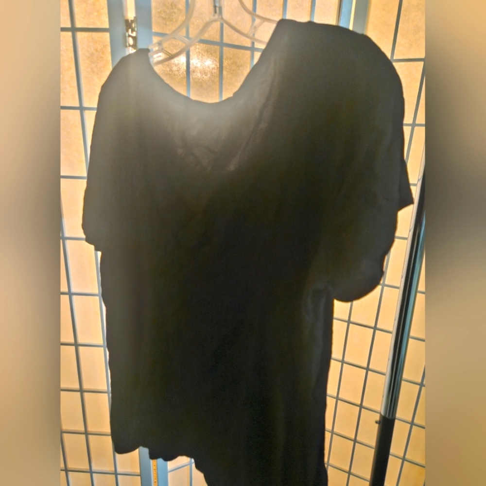 Torrid short sleeve black top